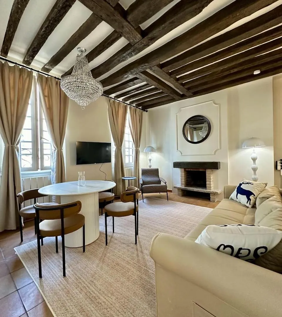 Typical And Elegant - Paris 5 Mouffetard Pantheon Apartment 0*,